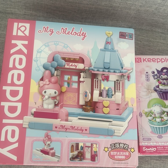 Cutecore Sanrio my melody keeppley Lego set - Picture 2 of 4